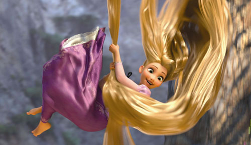 Onvermijdelijk: Rapunzel figureert in een spotje voor shampoo